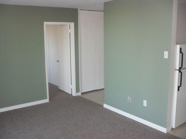 Crestview Apartments - Photo 5