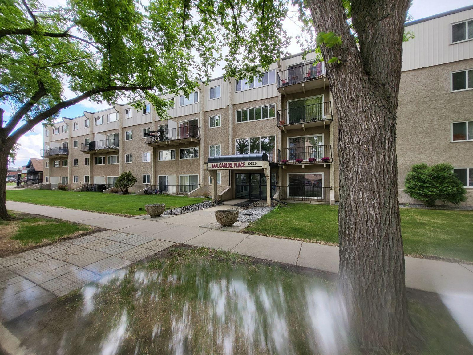 San Carlos Place