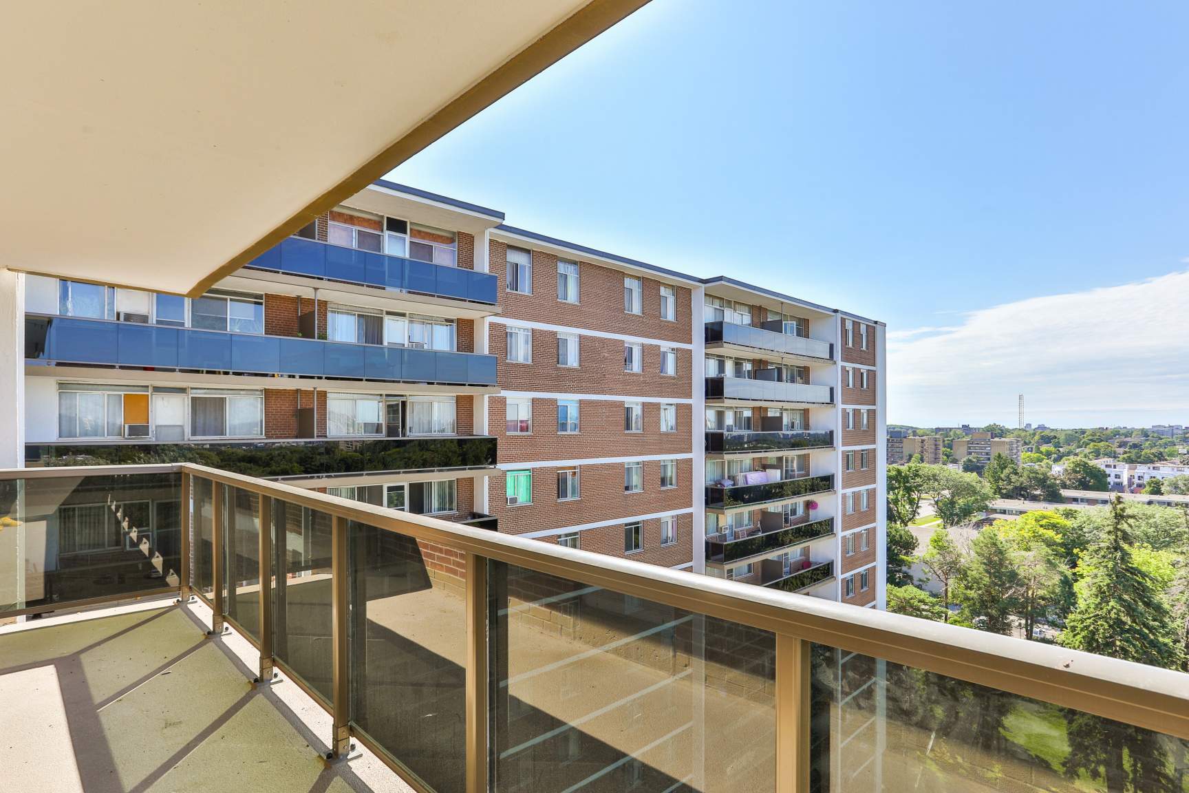 105 Rowena Drive - Photo 9