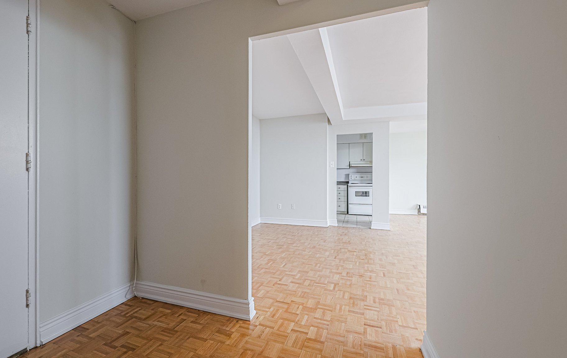 1440 & 1442 Lawrence Avenue West - Photo 11