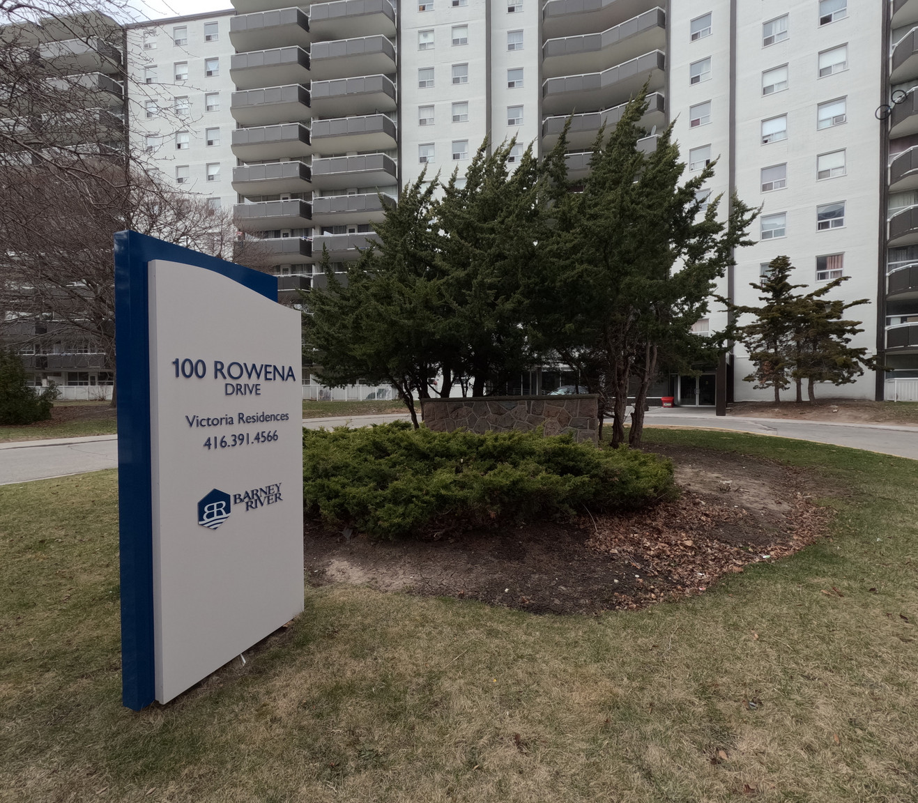 100 Rowena Drive