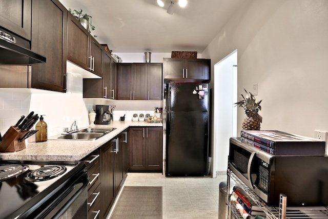 11 Shallmar Boulevard Toronto - Photo 5