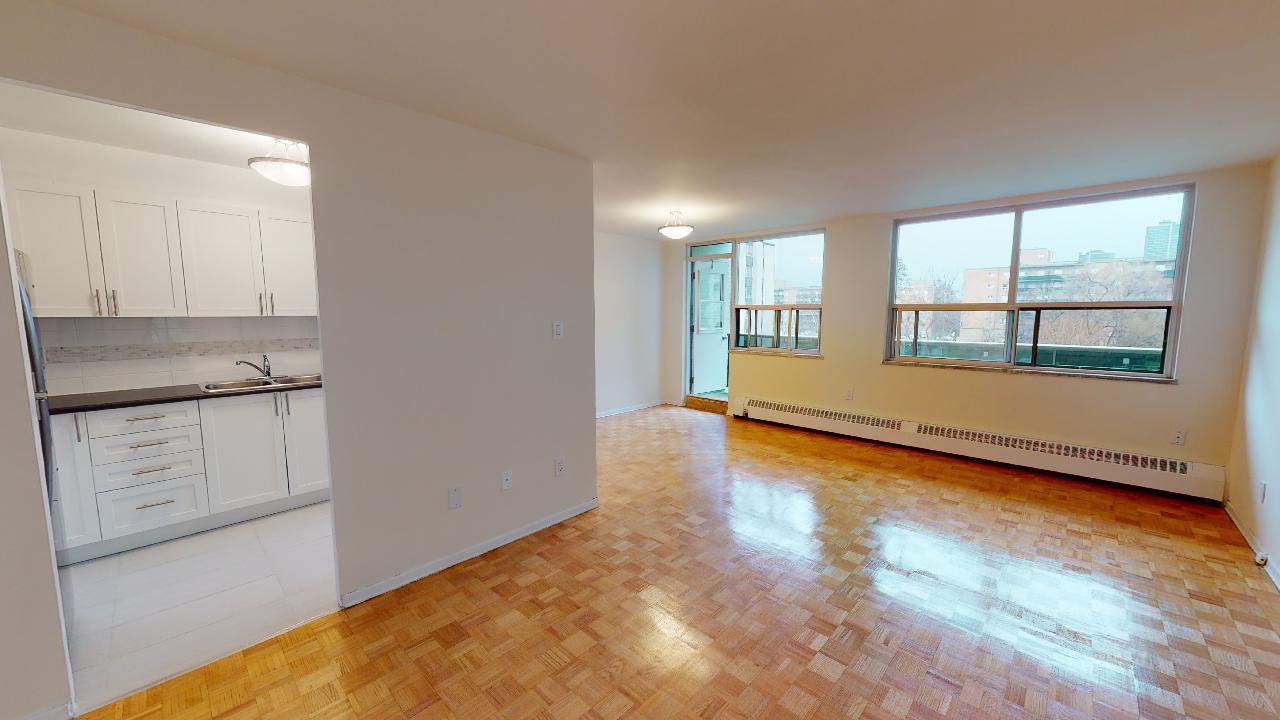 7471 Yonge Street Thornhill - Photo 13