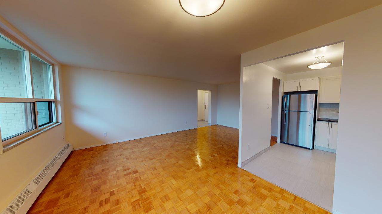 7471 Yonge Street Thornhill - Photo 25