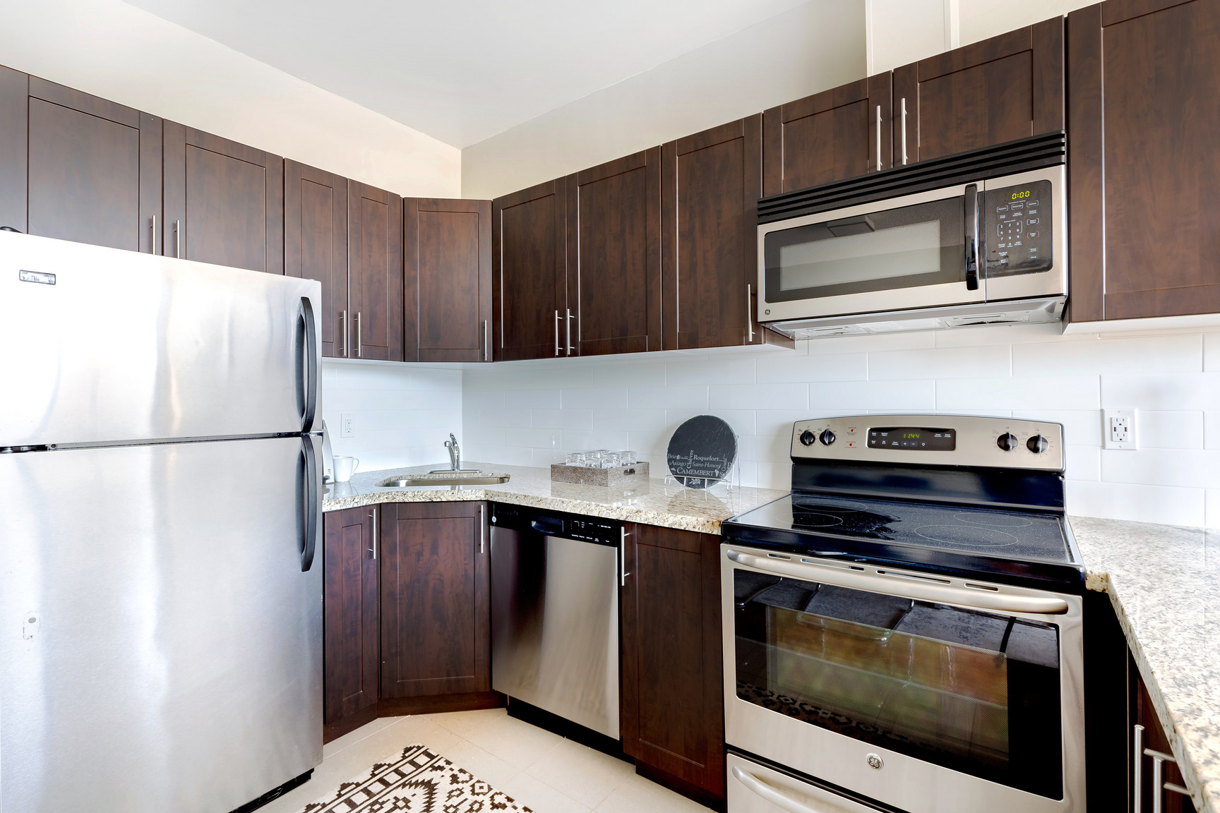 Gerrard West - Photo 20