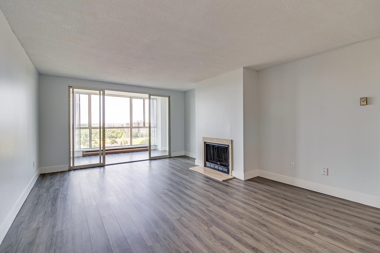 Lakeside Place - Photo 8