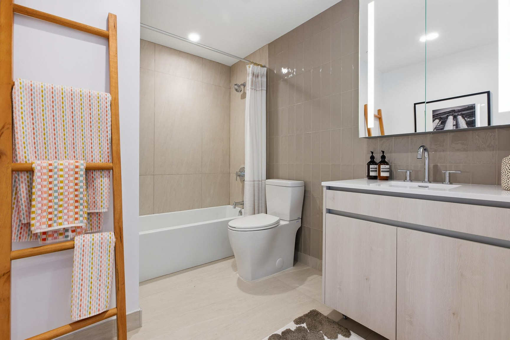 Rideau Registry - Photo 17