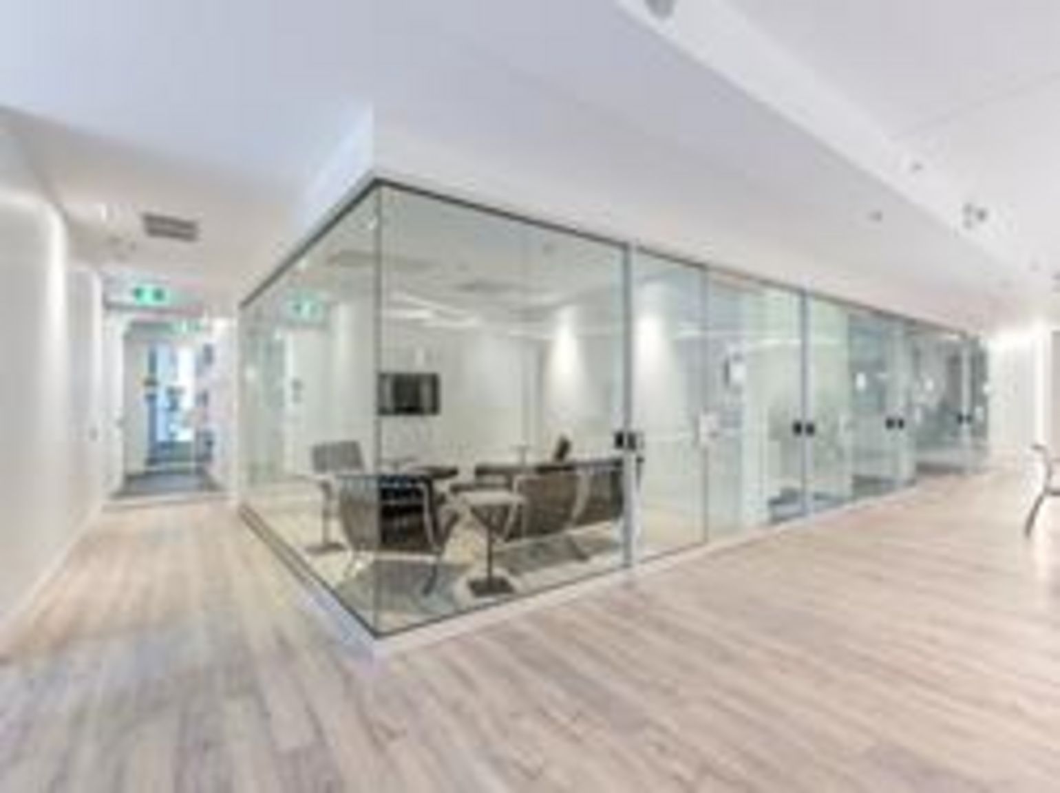 181 Dundas St E (Grid Condos) - Photo 10