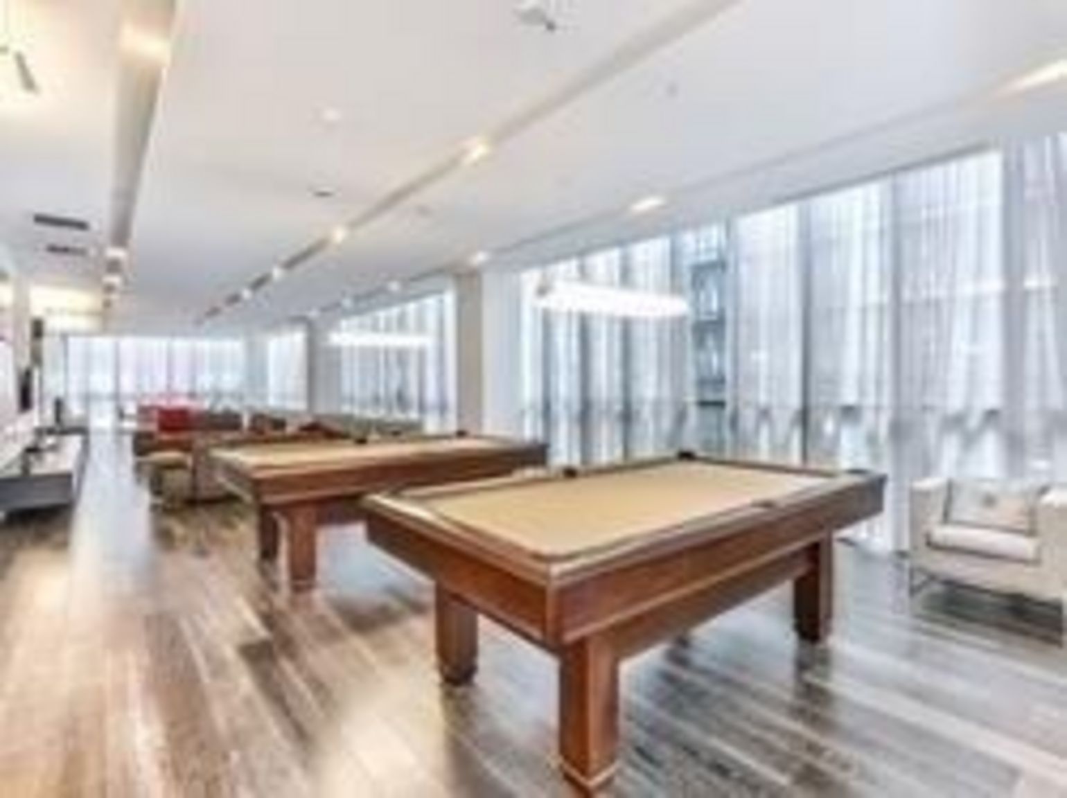 110 Charles (X-Condos) - Photo 8