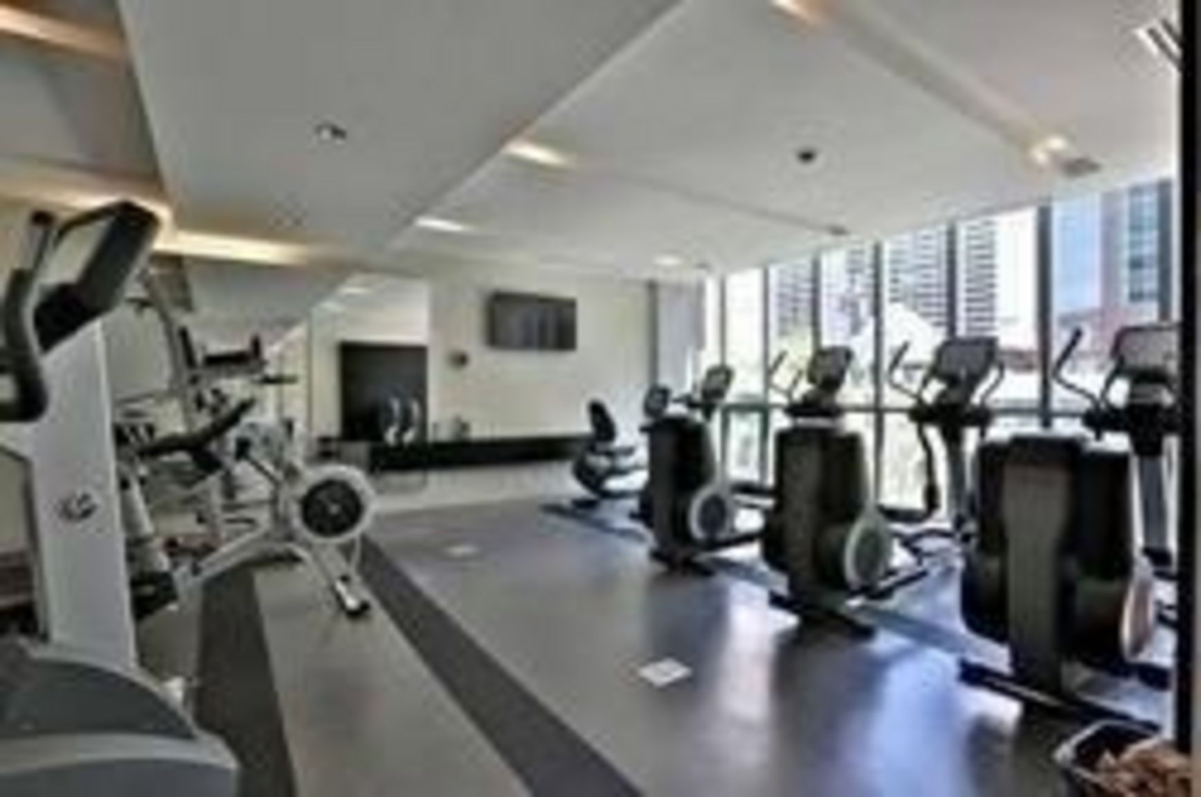 110 Charles (X-Condos) - Photo 11