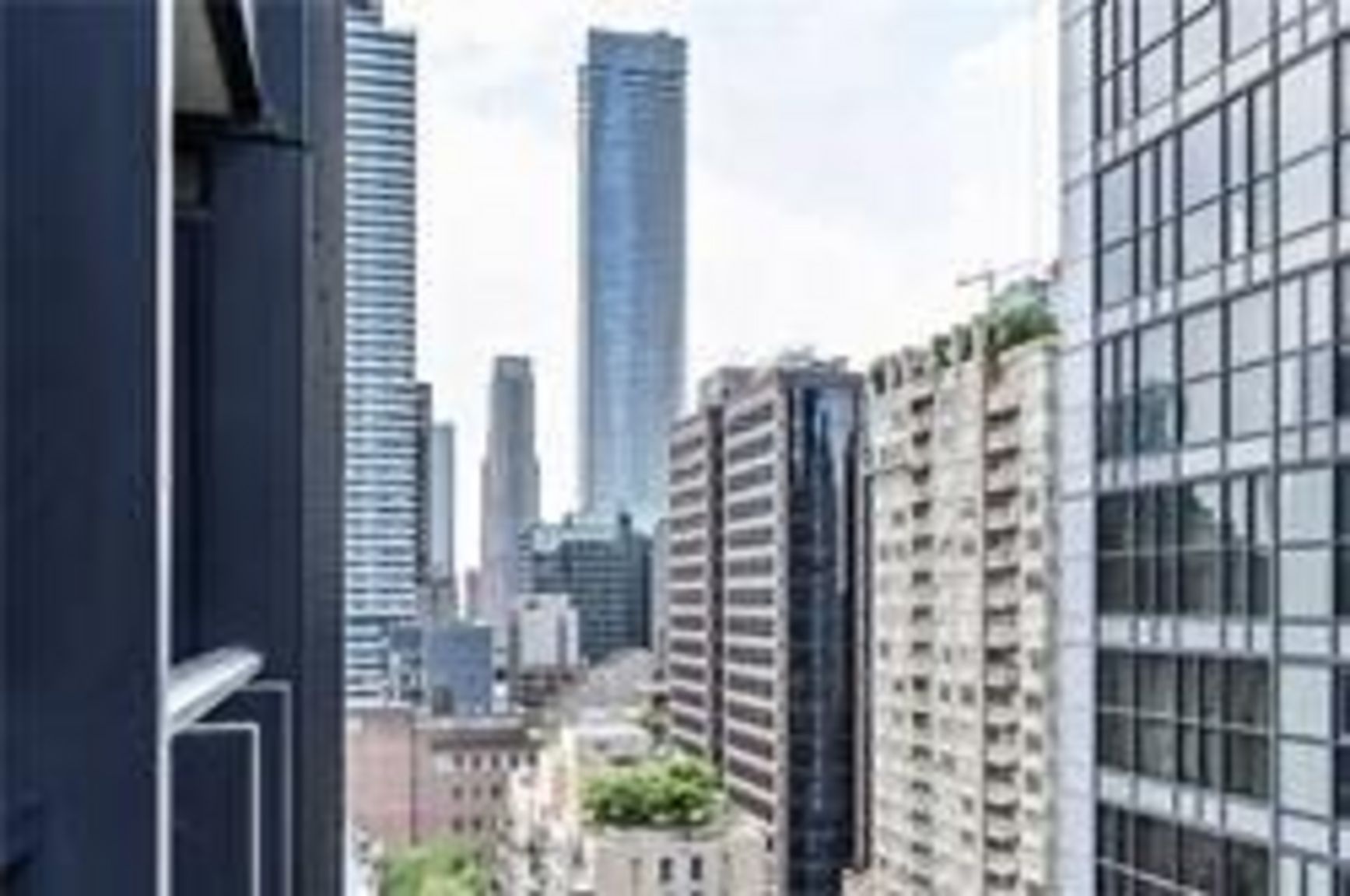 110 Charles (X-Condos) - Photo 25