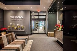 290 Adelaide (Bond) - Photo 4