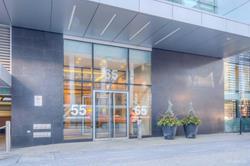 55 Bremner (Maple Leaf Square) - Photo 3