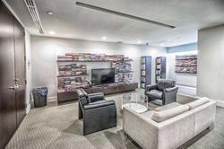 208 Queens Quay (Waterclub II - South Tower) - Photo 3