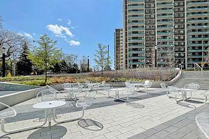 585 Bloor (Via Bloor) - Photo 25
