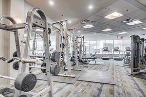 33 Bay (Pinnacle Tower) - Photo 16