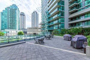 33 Bay (Pinnacle Tower) - Photo 23