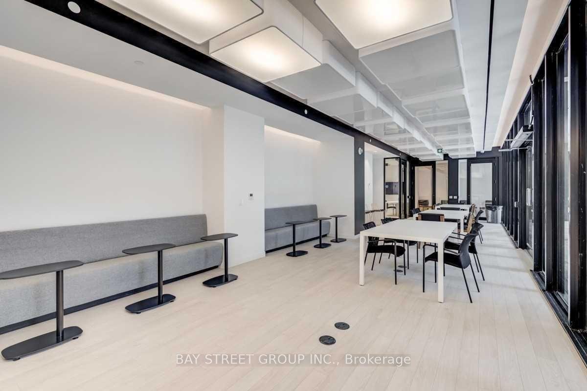 85 Wood (Axis Condos) - Photo 13