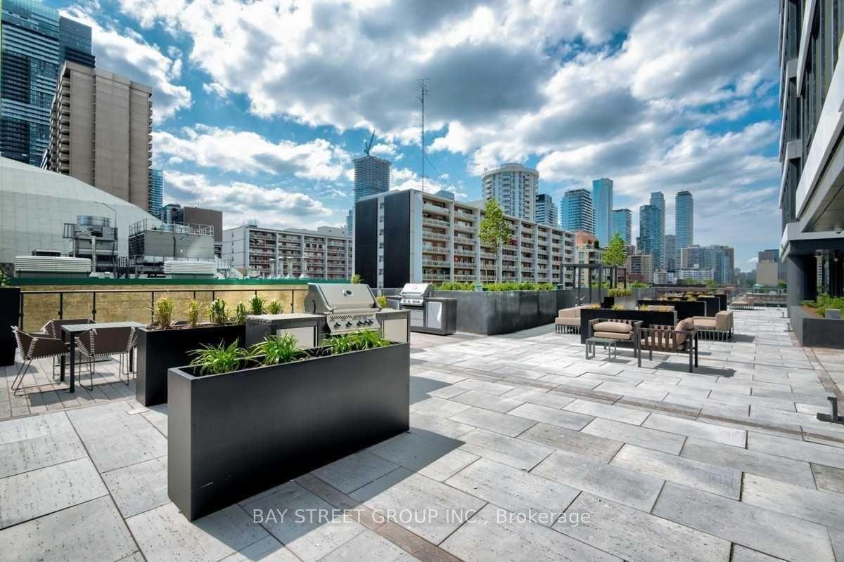 85 Wood (Axis Condos) - Photo 14