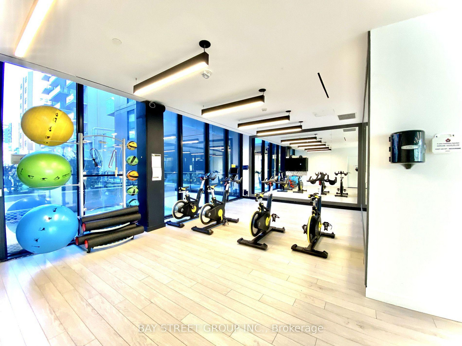 85 Wood (Axis Condos) - Photo 9