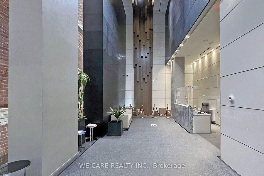 15 Grenville St (Karma Condo) - Photo 3
