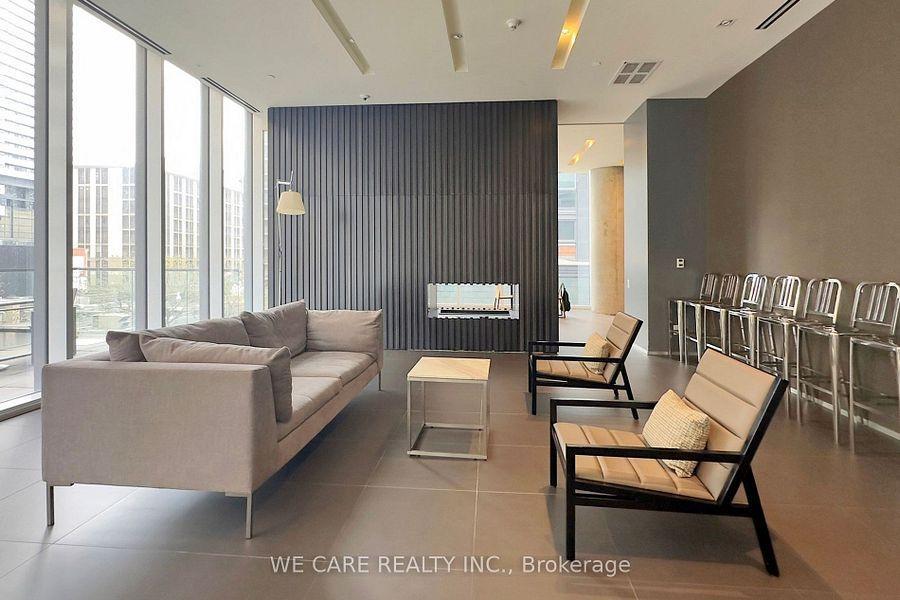 15 Grenville St (Karma Condo) - Photo 17