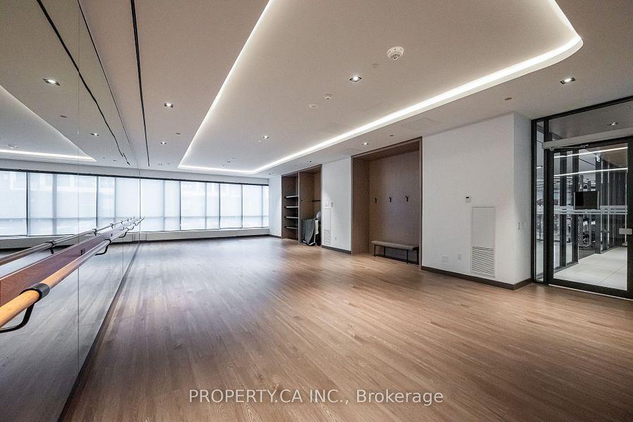 225 Sumach (Dueast Boutique Condos) - Photo 11