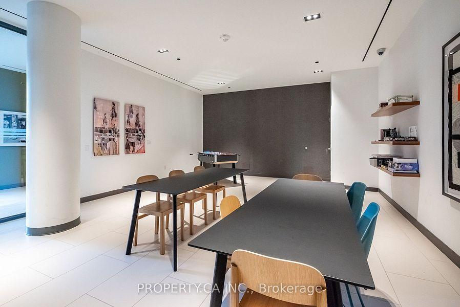225 Sumach (Dueast Boutique Condos) - Photo 12