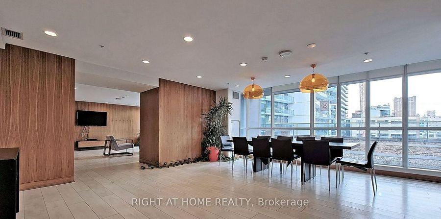 295 Adelaide (The Pinnicle on Adelaide) - Photo 21
