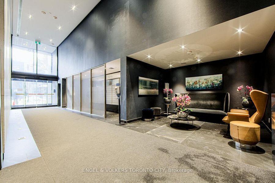28 Wellesley (Vox Condos) - Photo 6