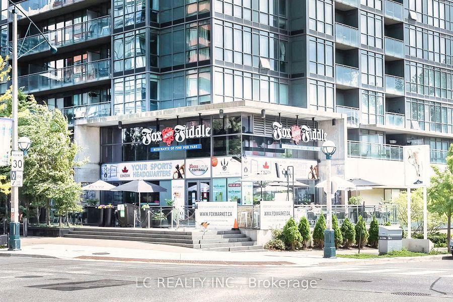 15 Fort York (Concord Cityplace) - Photo 34