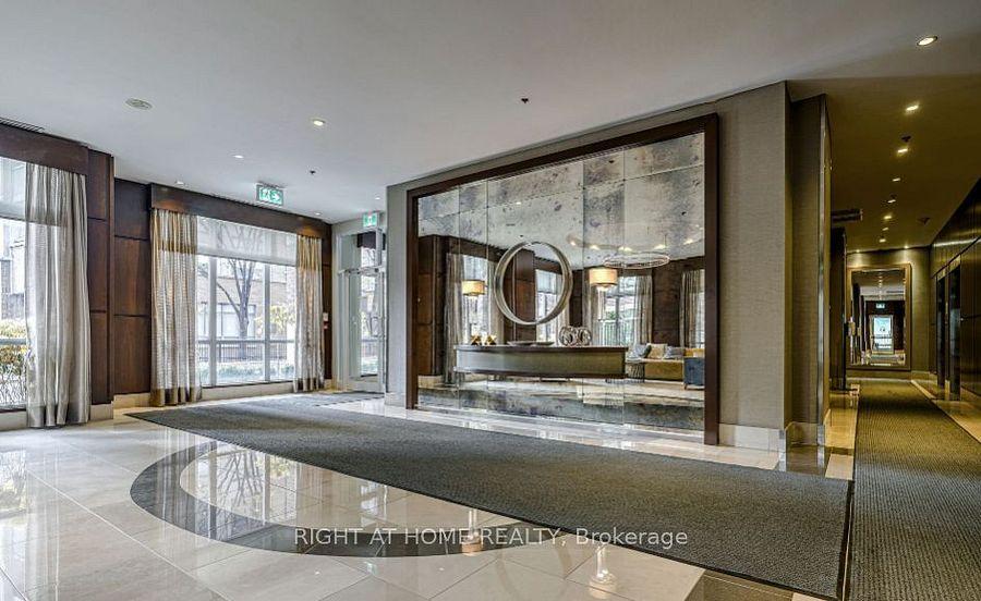 100 Hayden (Bloor Walk Boutique Building) - Photo 3