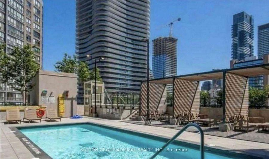 955 Bay (Britt Condos) - Photo 18