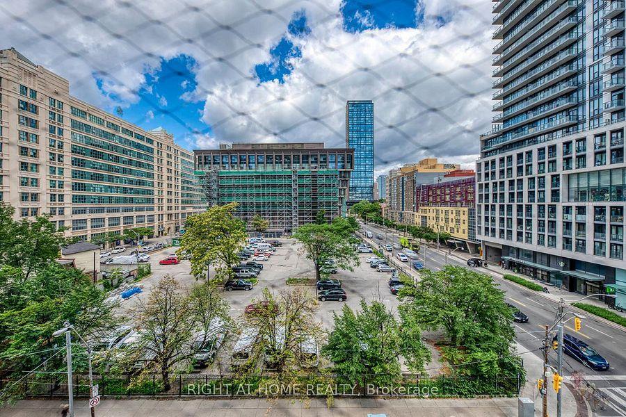 159 Dundas (Pace Condos) - Photo 23