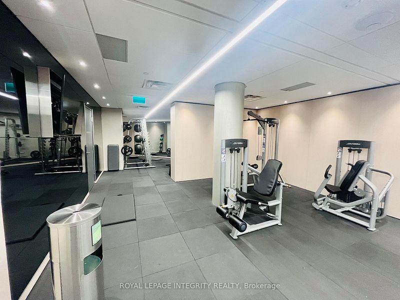 1001 Bay - Photo 9