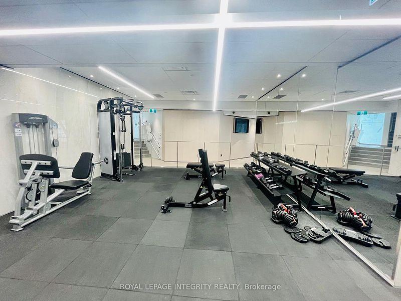 1001 Bay - Photo 10
