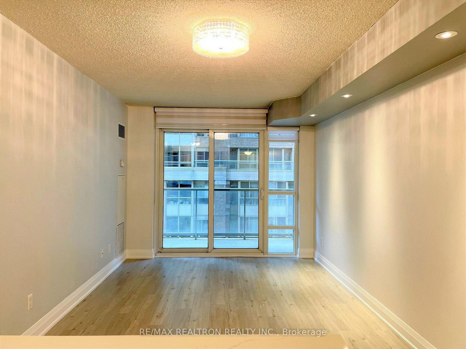 761 Bay (The Residences of College Park Ph2) - Photo 26