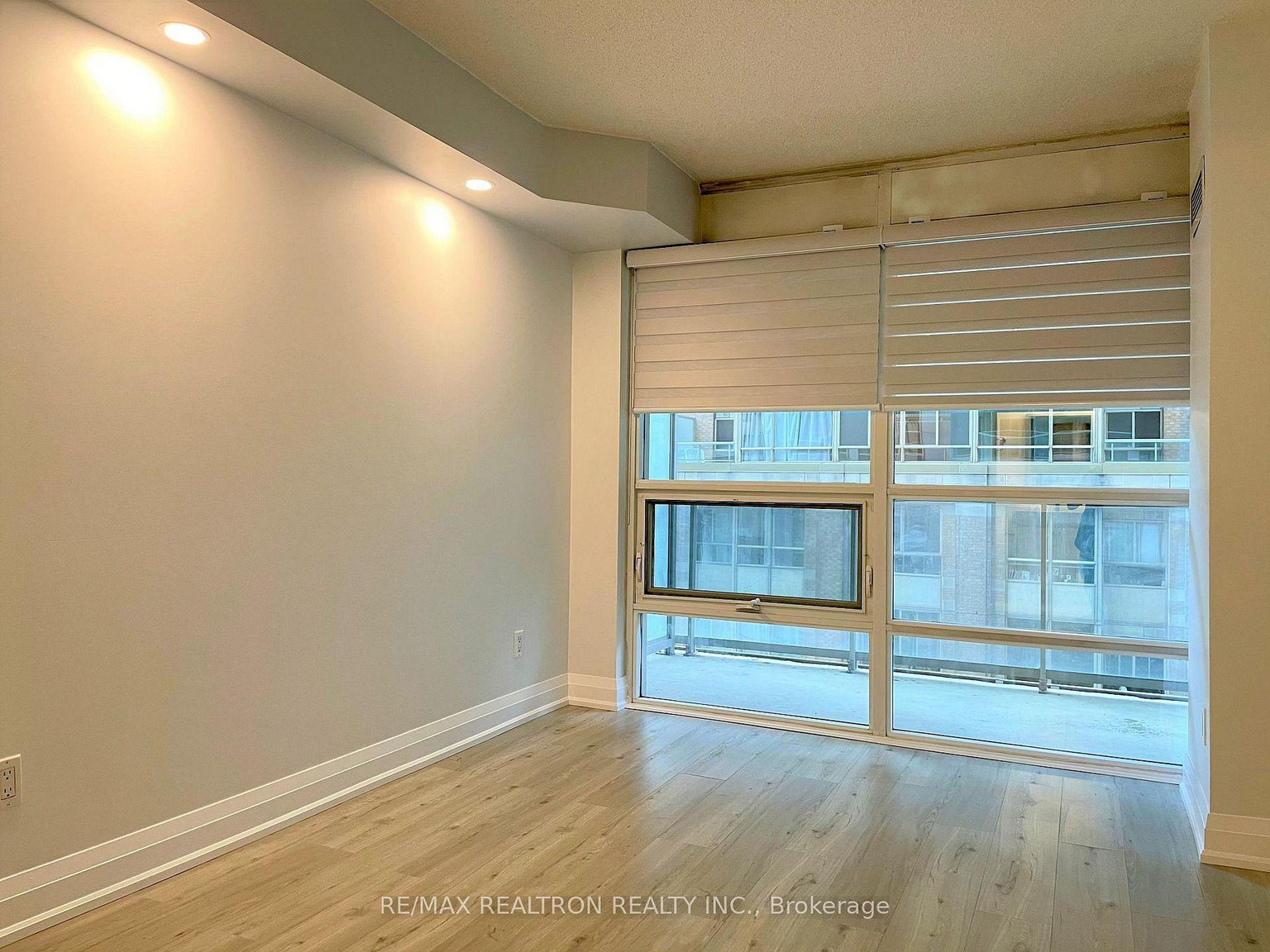761 Bay (The Residences of College Park Ph2) - Photo 30