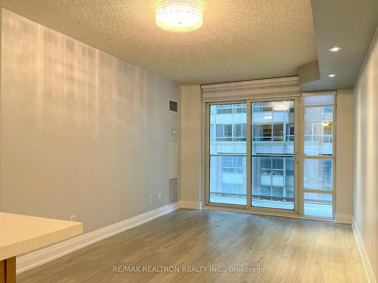 761 Bay (The Residences of College Park Ph2) - Photo 18