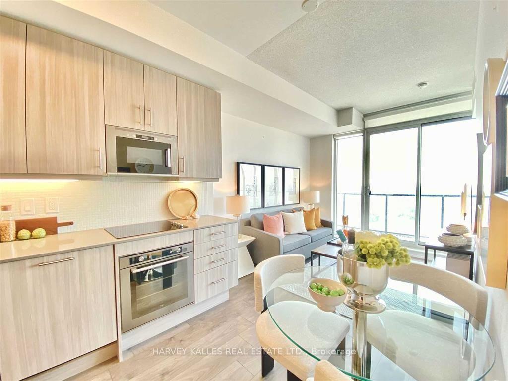 297 College St - Photo 13