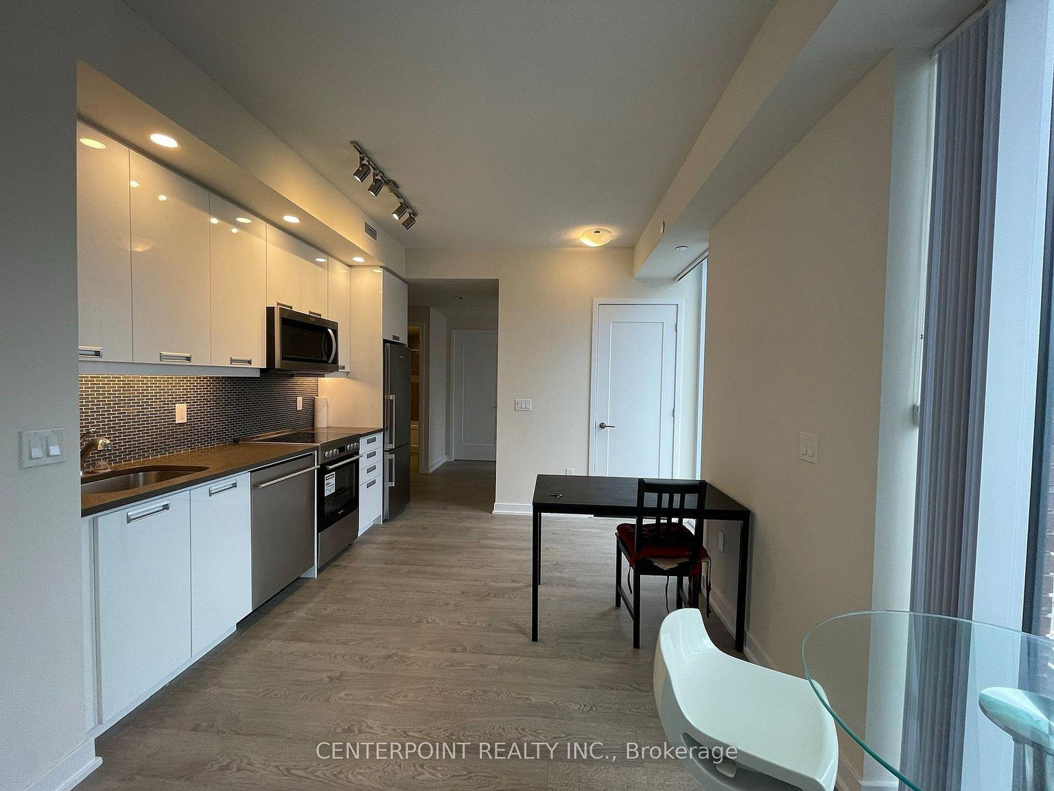 99 John (Pj Condos) - Photo 20