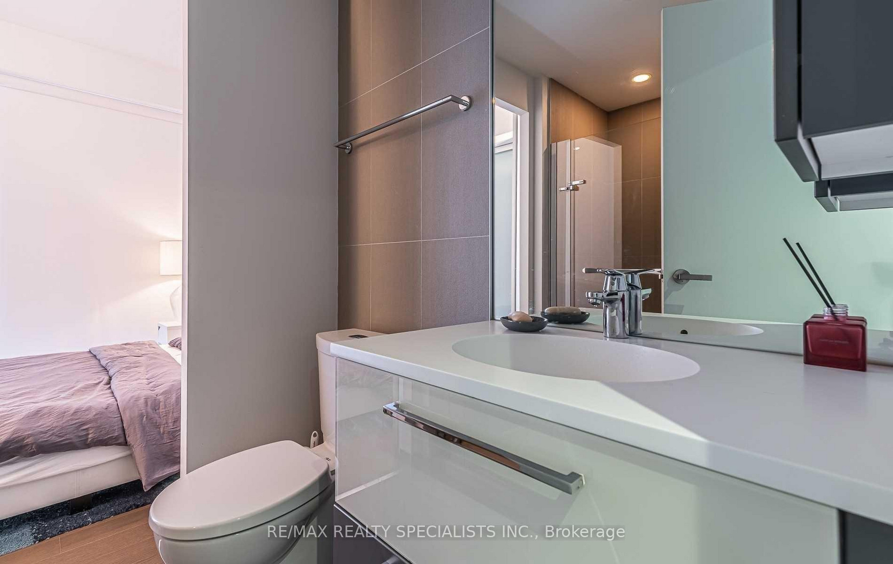 15 Grenville St (Karma Condo) - Photo 49