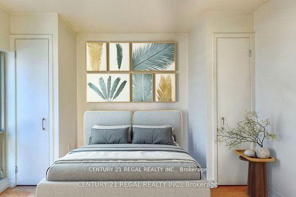 9 Spadina  - Photo 14