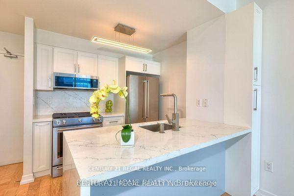 9 Spadina  - Photo 12