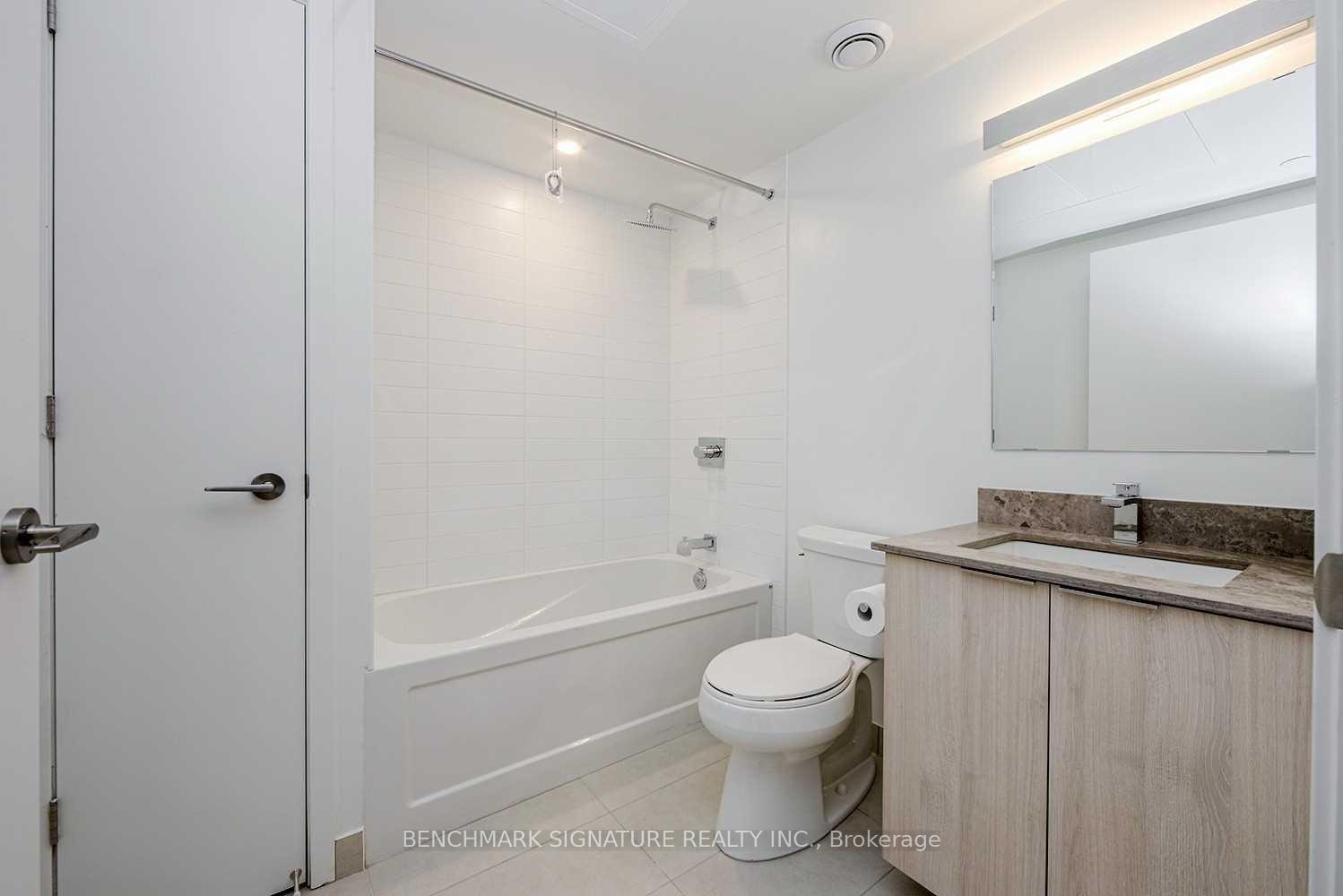 501 Yonge St (Tree House Condos) - Photo 20