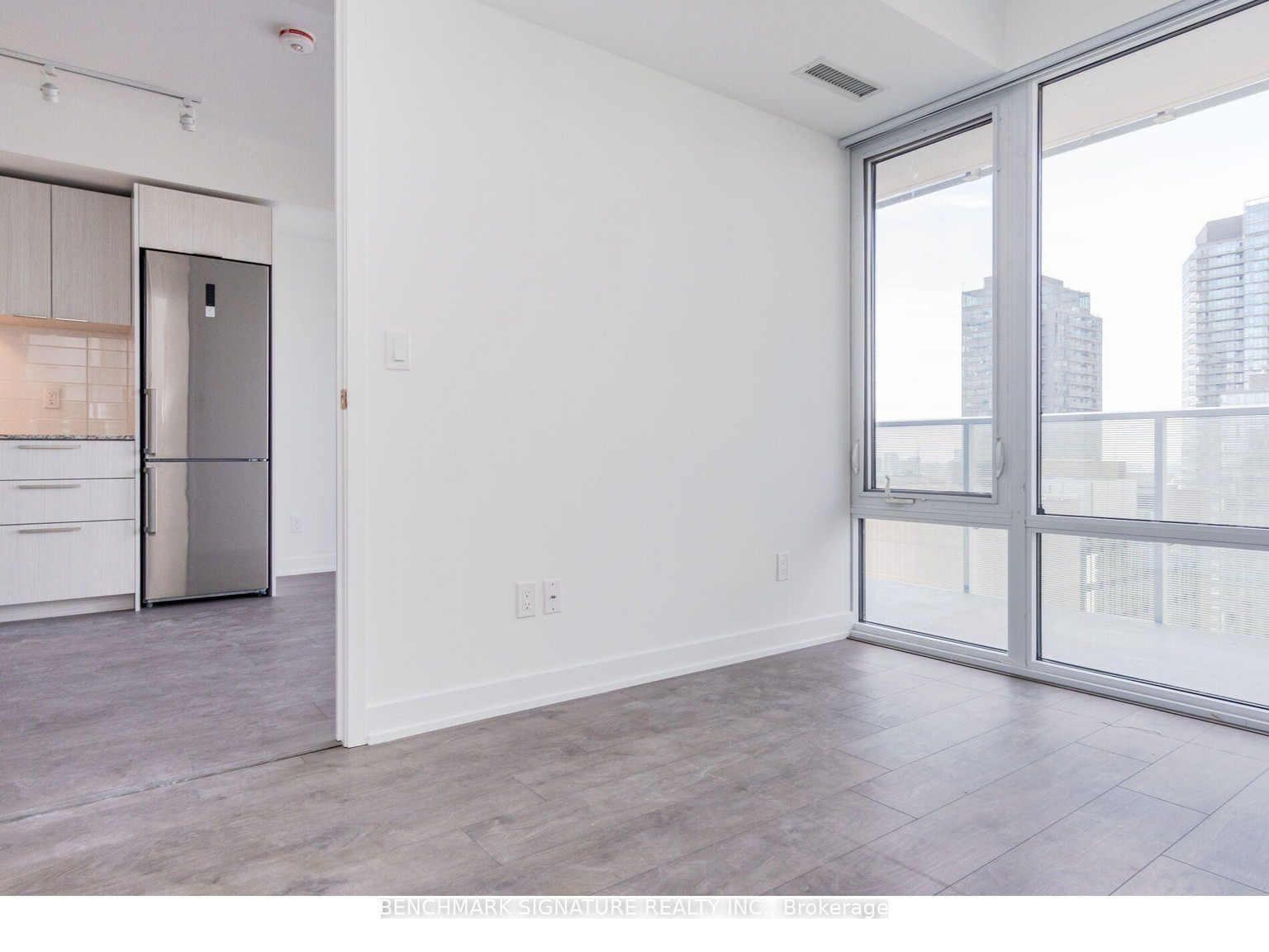 501 Yonge St (Tree House Condos) - Photo 30