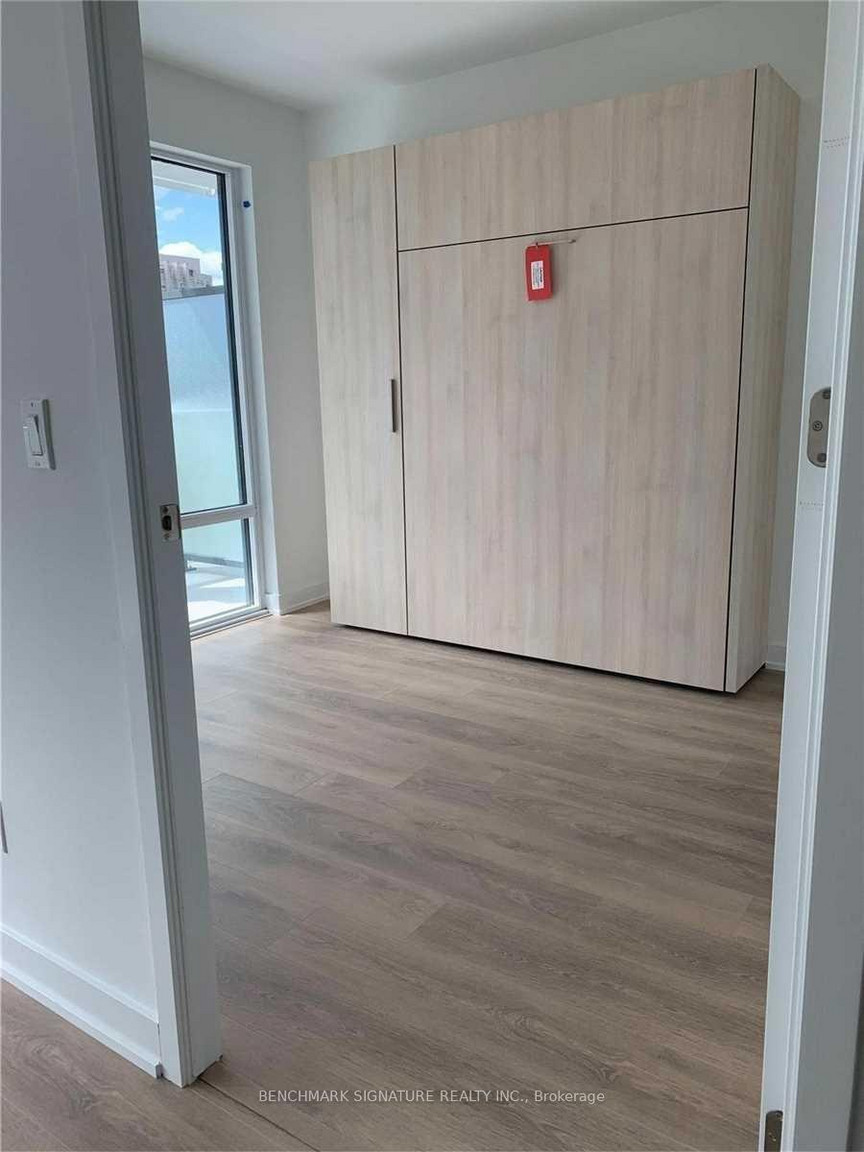 501 Yonge St (Tree House Condos) - Photo 22