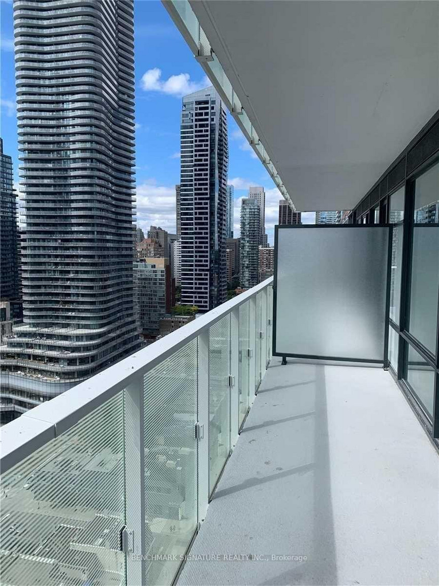 501 Yonge St (Tree House Condos) - Photo 32