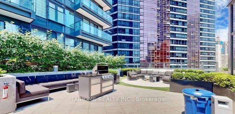 955 Bay (Britt Condos) - Photo 20