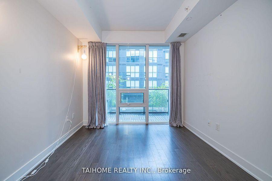 955 Bay (Britt Condos) - Photo 29